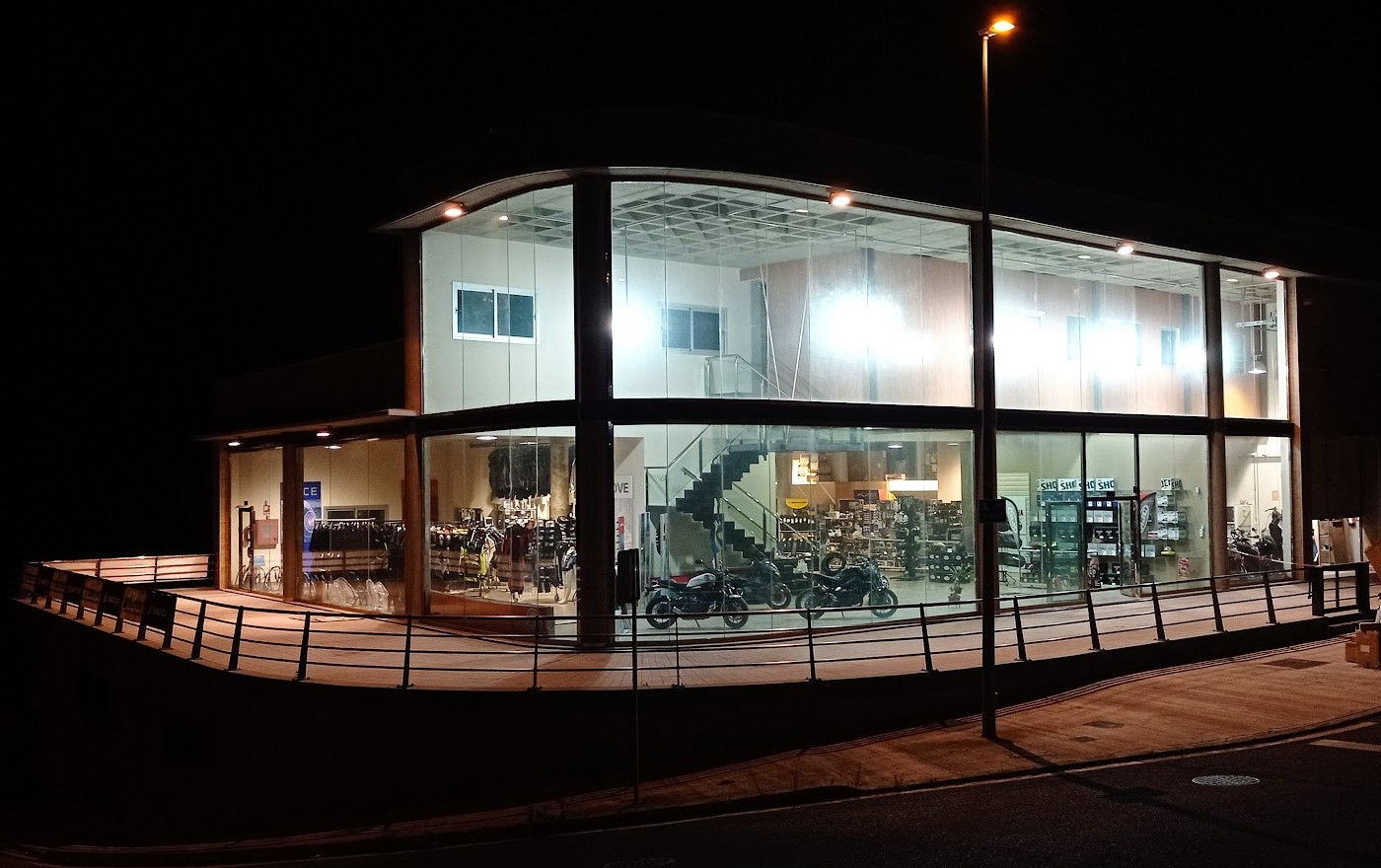 Exterior Bimotor Canarias – Los Realejos, Tenerife